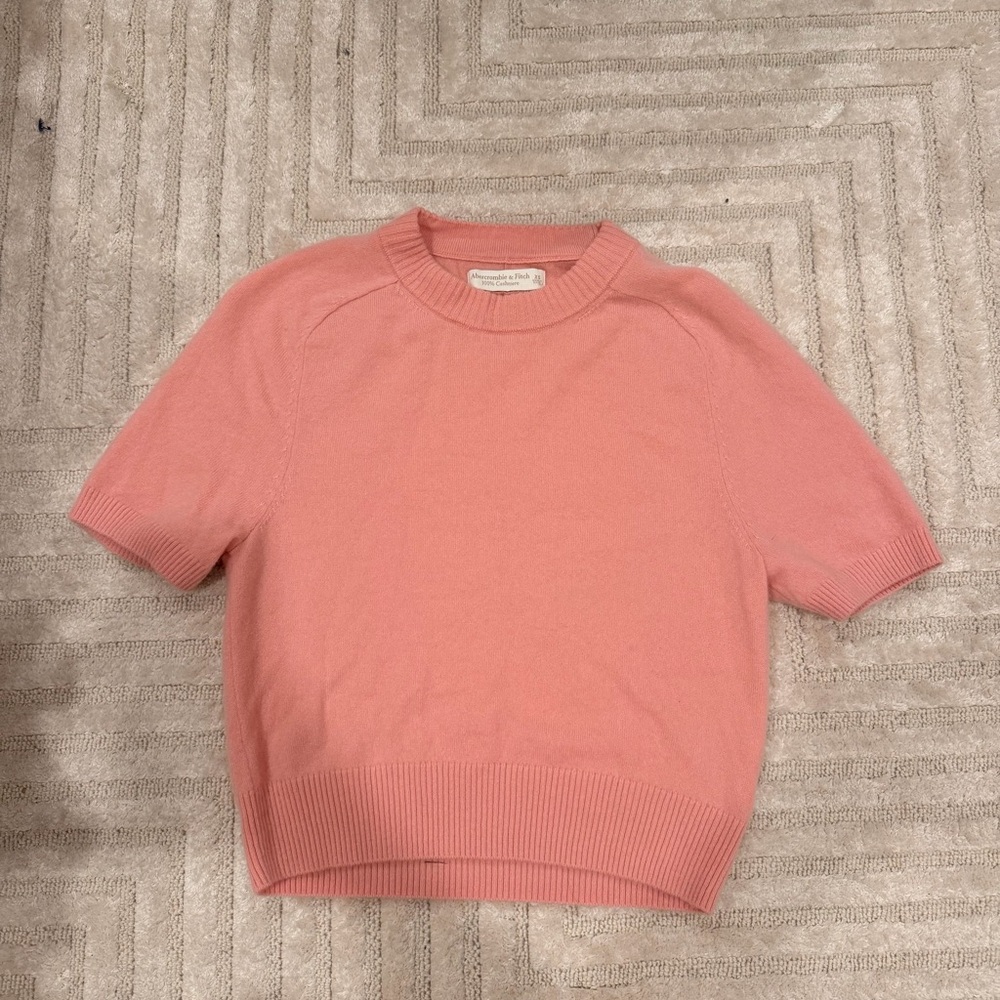 Abercrombie & Fitch Pink Cashmere Sweater